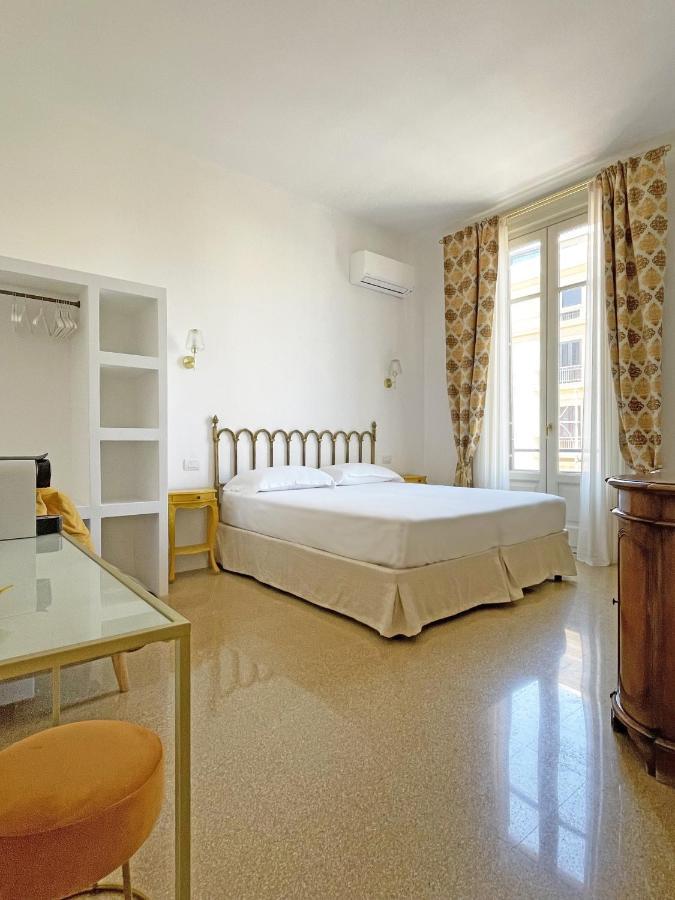 Isola - Smart Aparthotel Messina Exterior photo